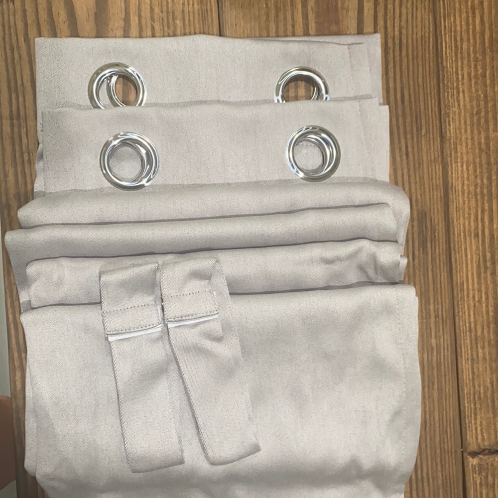 Black out shades/curtains